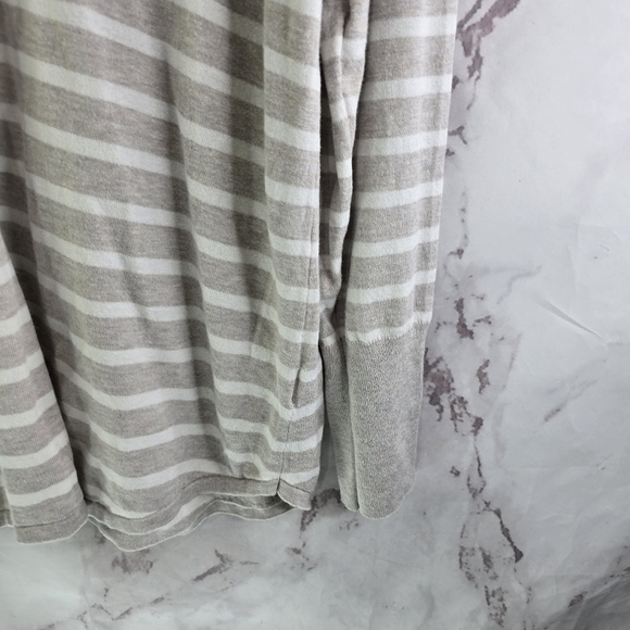 Nic + Zoe Top Womens XL Tan Black Beige Striped V Neck Long Sleeve Shirt Cotton - Picture 4 of 10